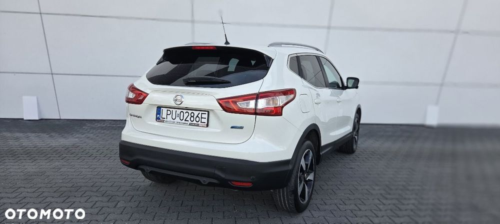 Nissan Qashqai 1.5 dCi DPF 360 - 11