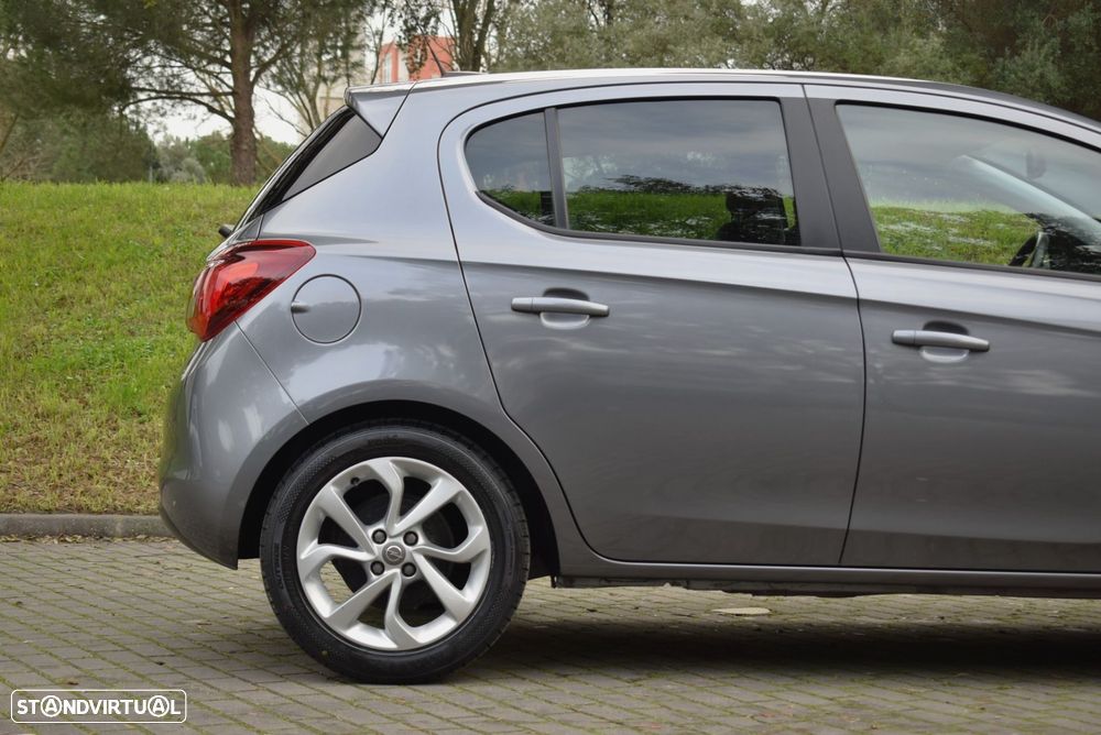 Opel Corsa 1.0 T 120 Anos - 16