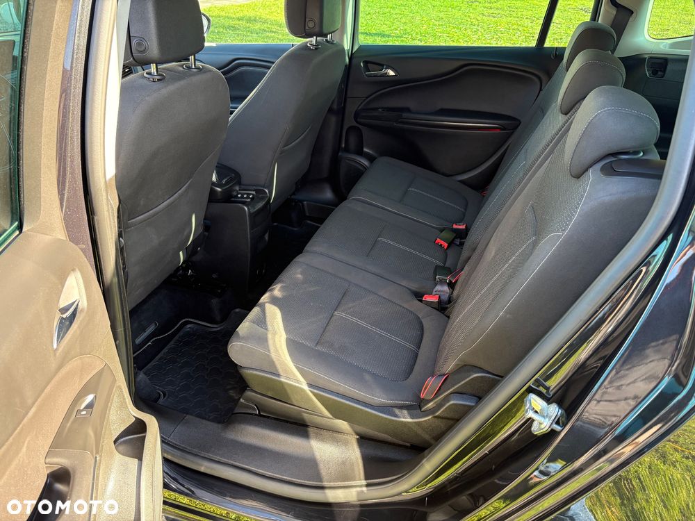 Opel Zafira 2.0 D (CDTI ecoFLEX) Start/Stop ON - 11