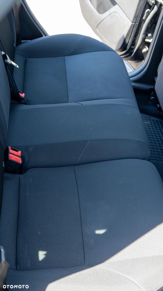Ford Focus 1.6 Gold X - 20