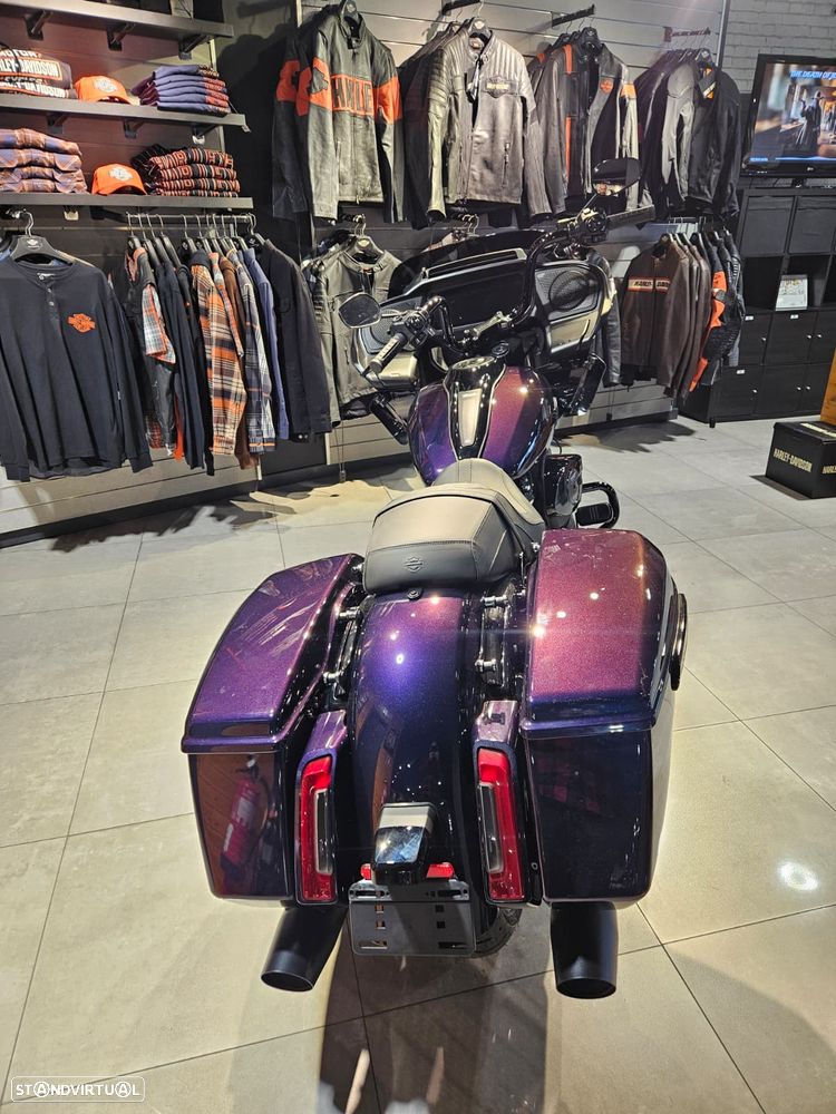 Harley-Davidson Road Road Glide - 12