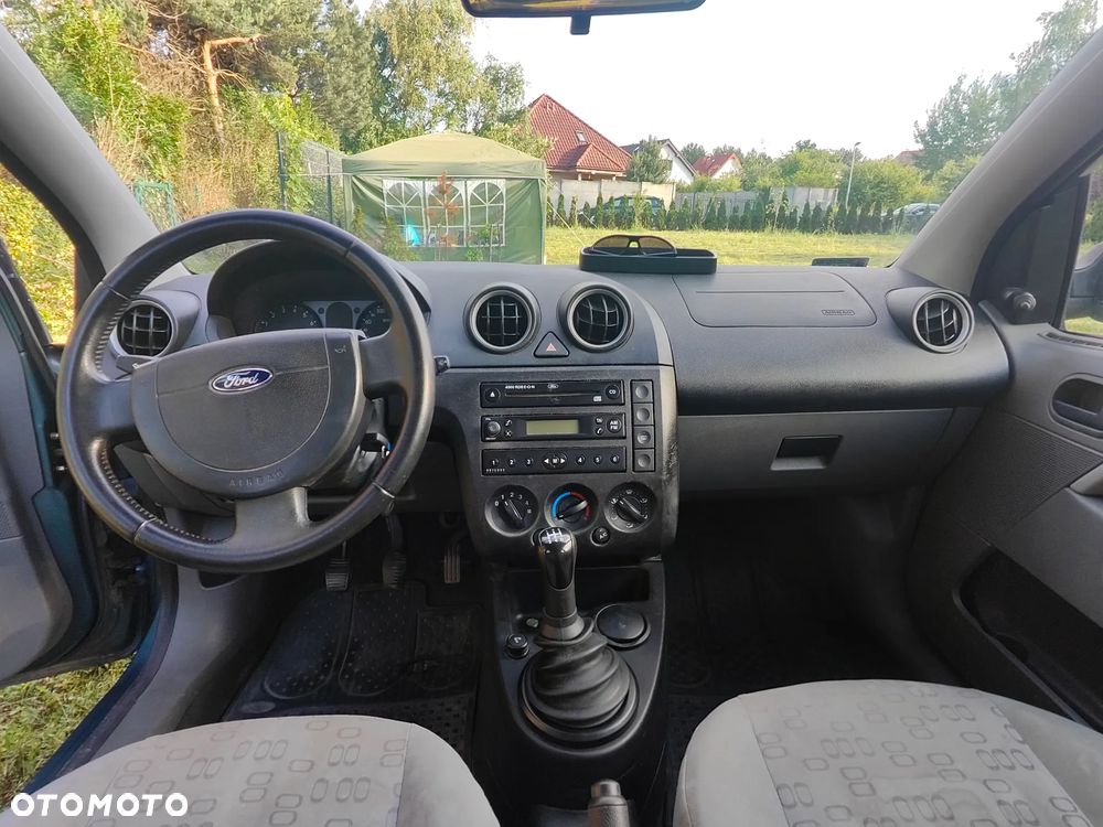 Ford Fiesta 1.4 Trend - 15