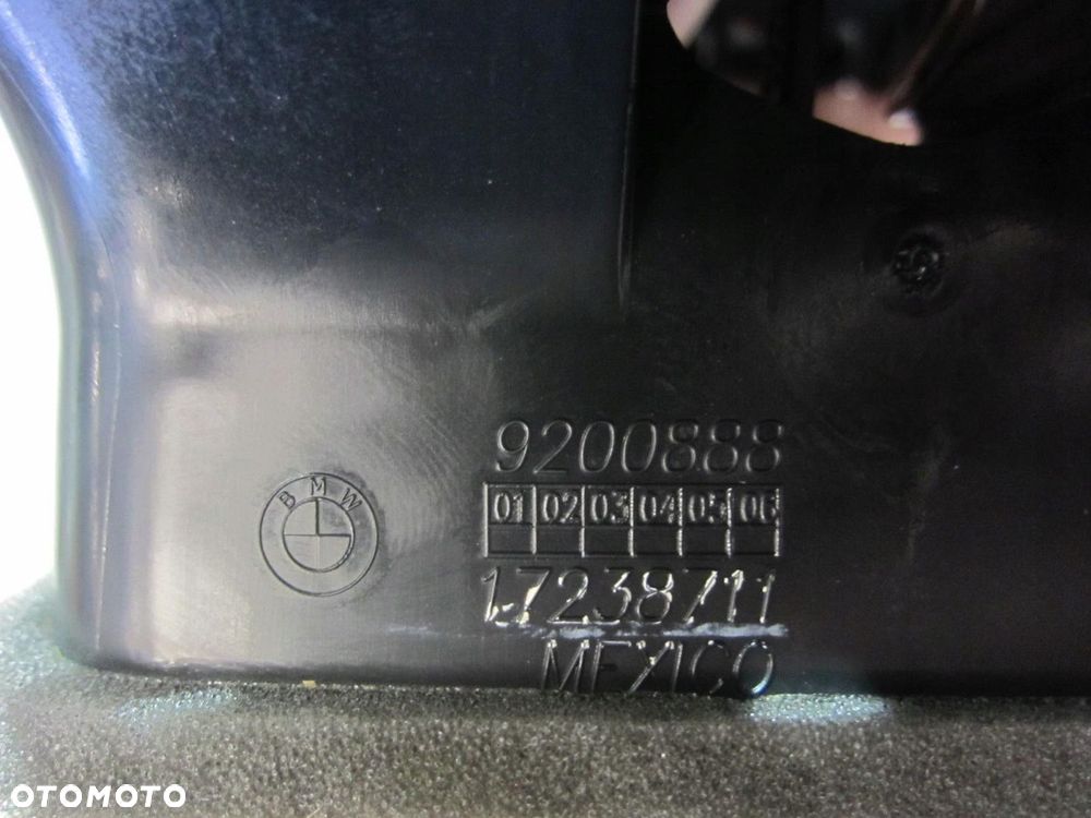 BMW X3 F25 X4 F26 KRATKA WLOTU NAWIEWU POWIETRZA TYLNA TYŁ 9200888 - 8