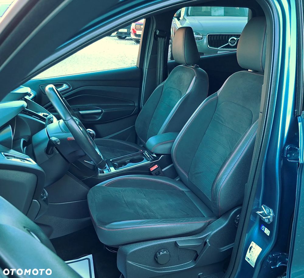 Ford Kuga 2.0 TDCi 4x4 ST-Line - 20