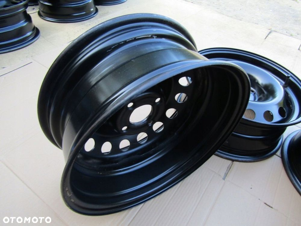 4x Felgi Stalowe 16 Peugeot 307 308 Partner II Citroen DS3 C4 C5 Berlingo II 6,5 j 4x108 ET26 piasta 65,1 mm - 13