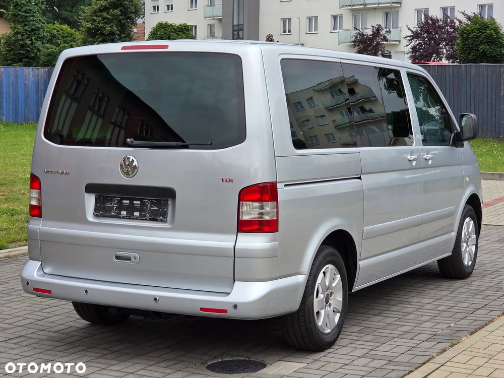 Volkswagen Multivan L1 Highline - 3