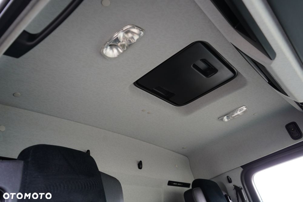 Mercedes-Benz ANTOS / 2536 / ACC / 6 X 2 / SKRZYNIOWY + HDS / PALFINGER PK 18002 / PILOT - 17