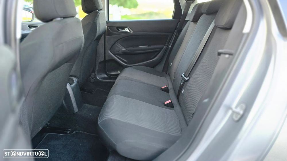 Peugeot 308 SW 1.6 BlueHDi Active - 6