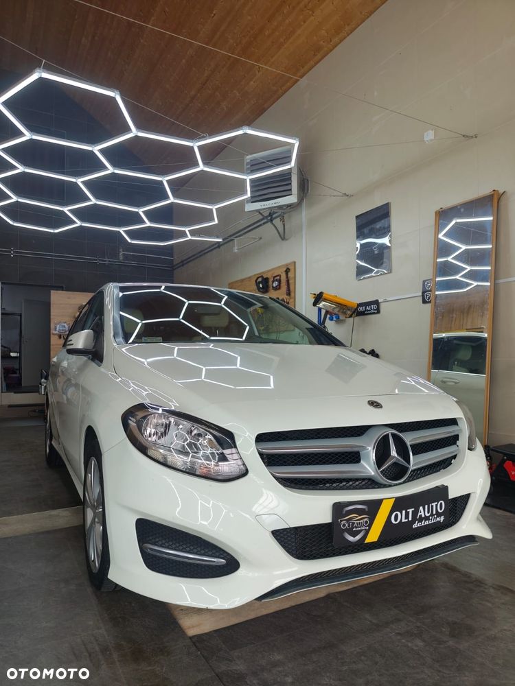 Mercedes-Benz Klasa B 250 4-Matic - 3
