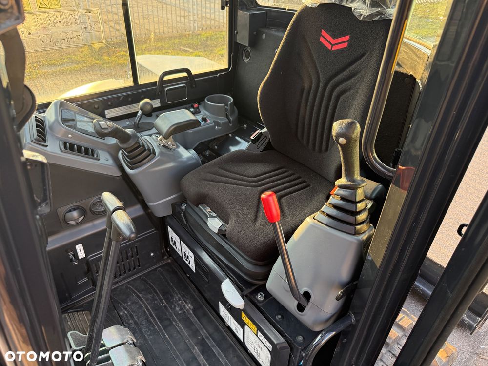 Yanmar Minikoparka Gąsienicowa ViO57 - 38