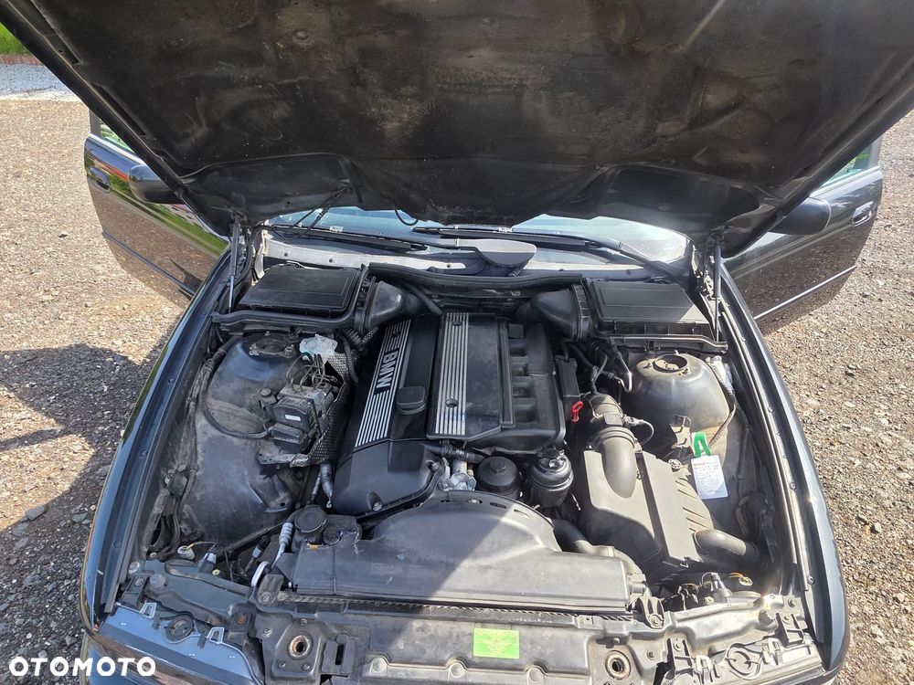 BMW Seria 5 530i - 5