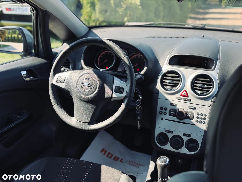 Opel Corsa 1.2 16V Enjoy - 16