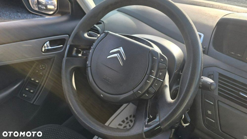 Citroën C4 Picasso - 15