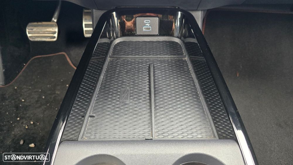 Ford Mustang Mach-E AWD - 47