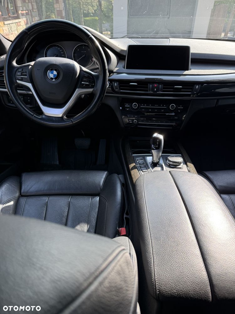 BMW X5 xDrive25d - 9