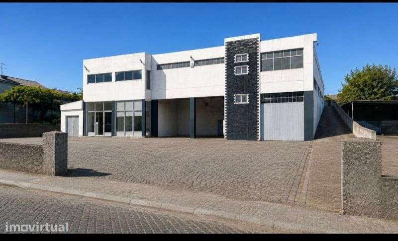 Armazém comercial empresarial a venda em Lousada - Grande imagem: 2/3