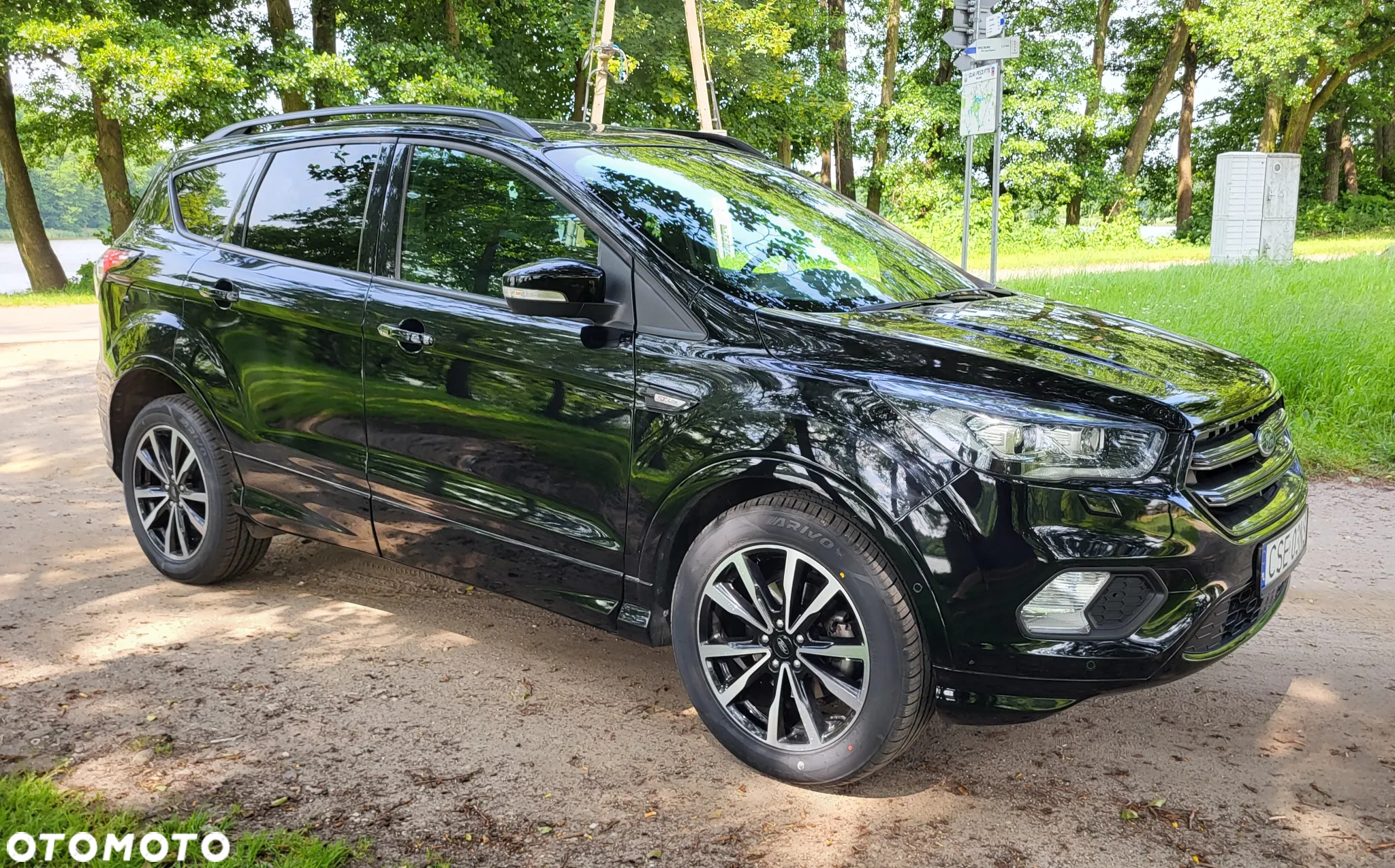 Ford Kuga 1.5 EcoBoost 2x4 ST-Line - 8