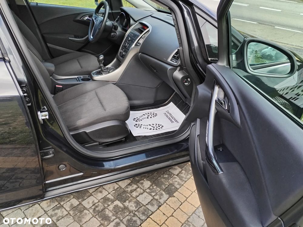 Opel Astra - 11