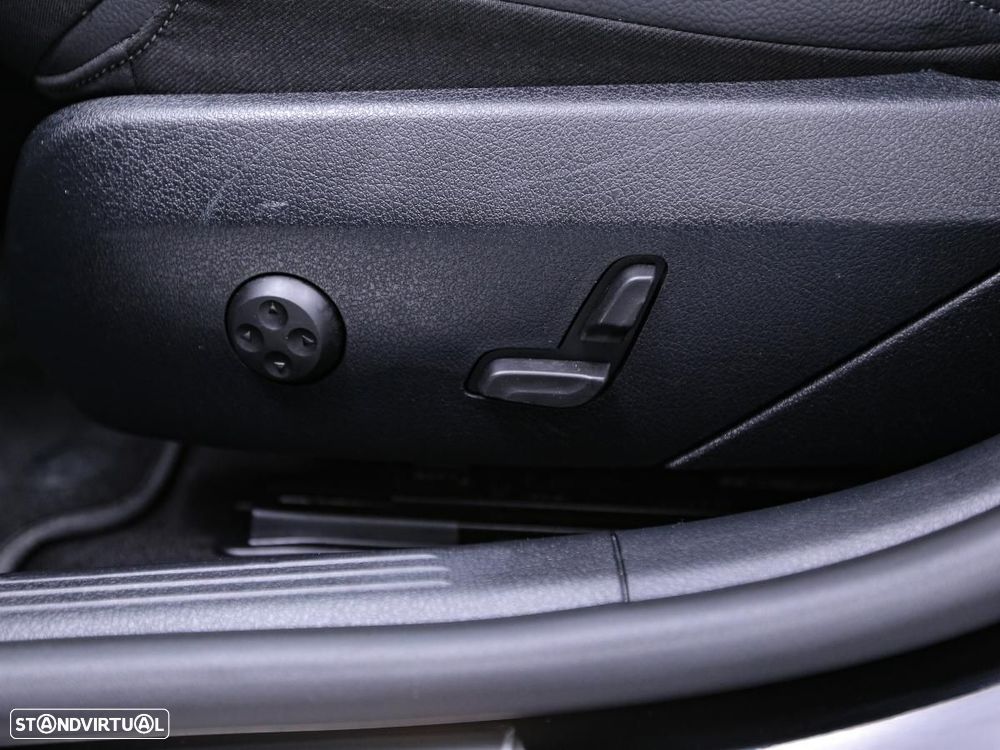 Mercedes-Benz C 220 Station d 9G-TRONIC Avantgarde - 17