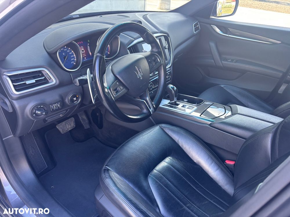 Maserati Ghibli Diesel GranSport - 13