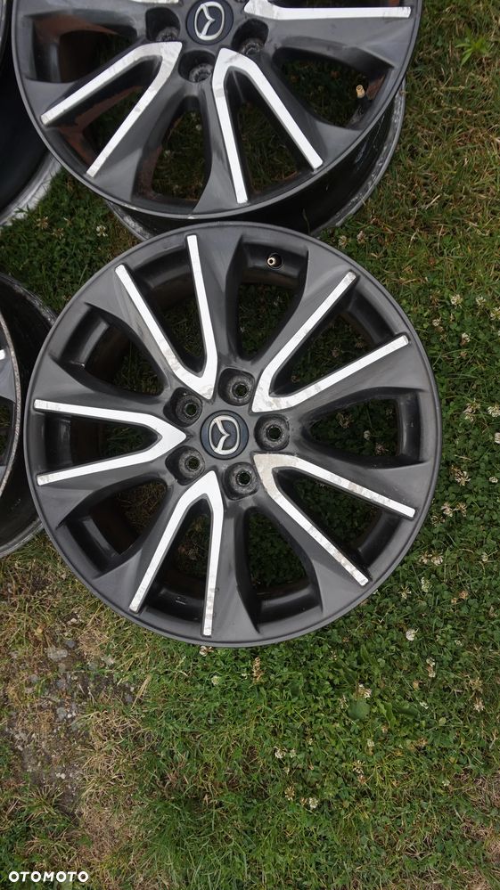 Mazda 3 CX-3 felgi felga aluminiowe 5x114.3 ET50 7J 18" - 5