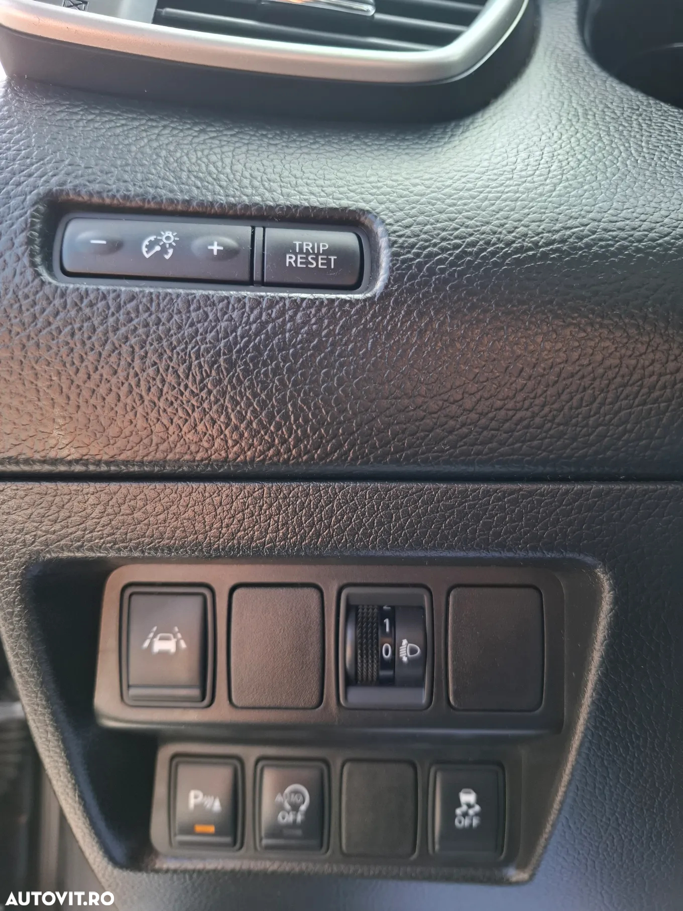 Nissan Qashqai 1.6 DCI Start/Stop N-Connecta - 21