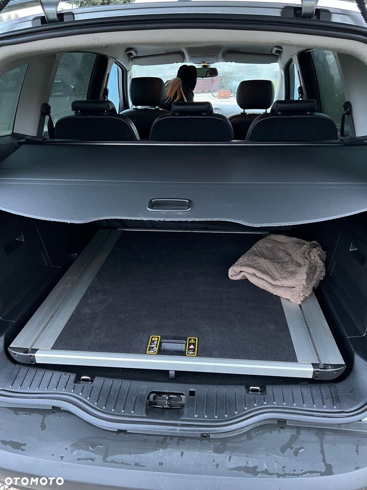 Ford S-Max 1.8 TDCi Titanium - 14