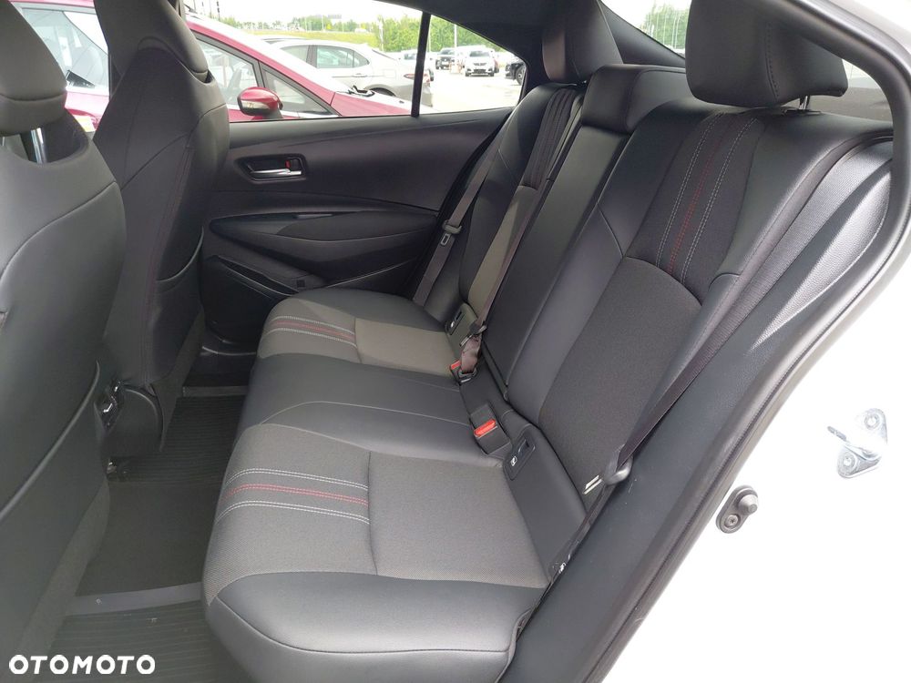 Toyota Corolla - 14