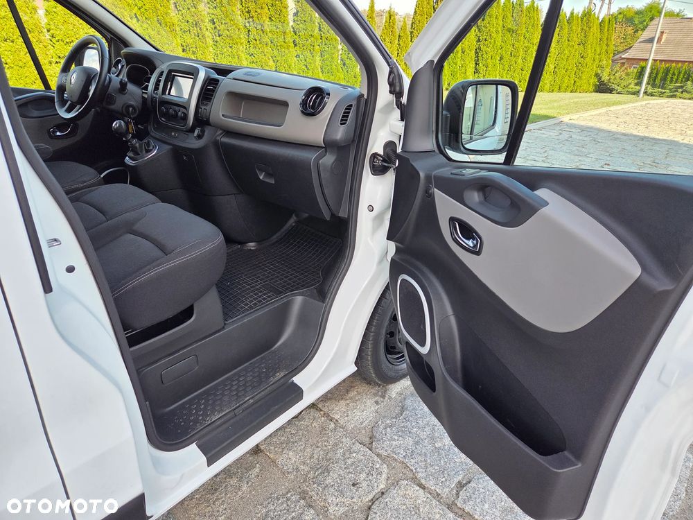 Renault Trafic Furgon - 15