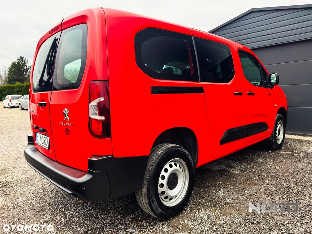 Peugeot Partner 4x4 1.5 Long Premium - 8