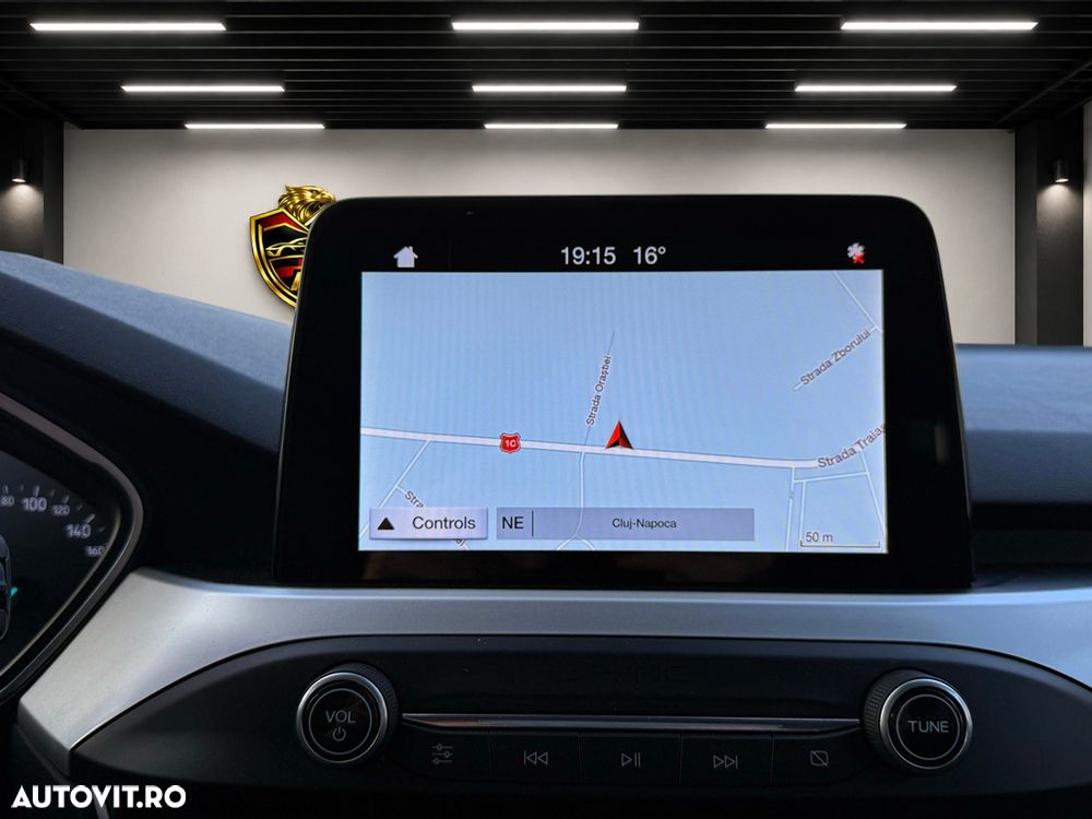 Ford Focus 1.5 EcoBlue Start-Stopp-System COOL&CONNECT DESIGN - 12
