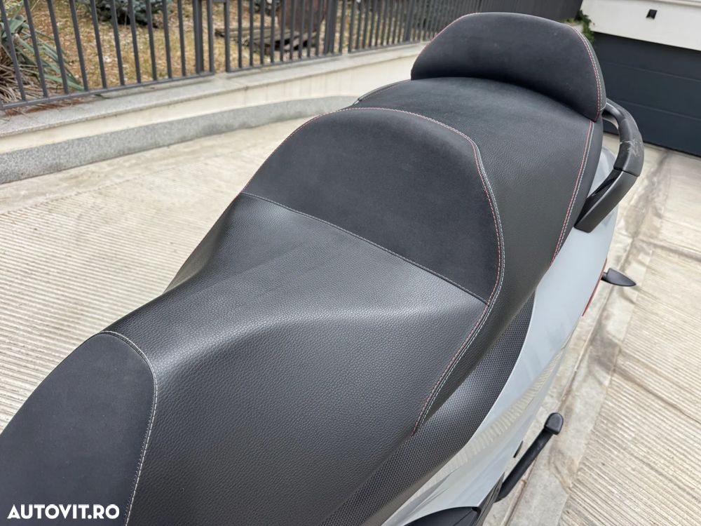Piaggio MP3 500 Sport ABS - 14