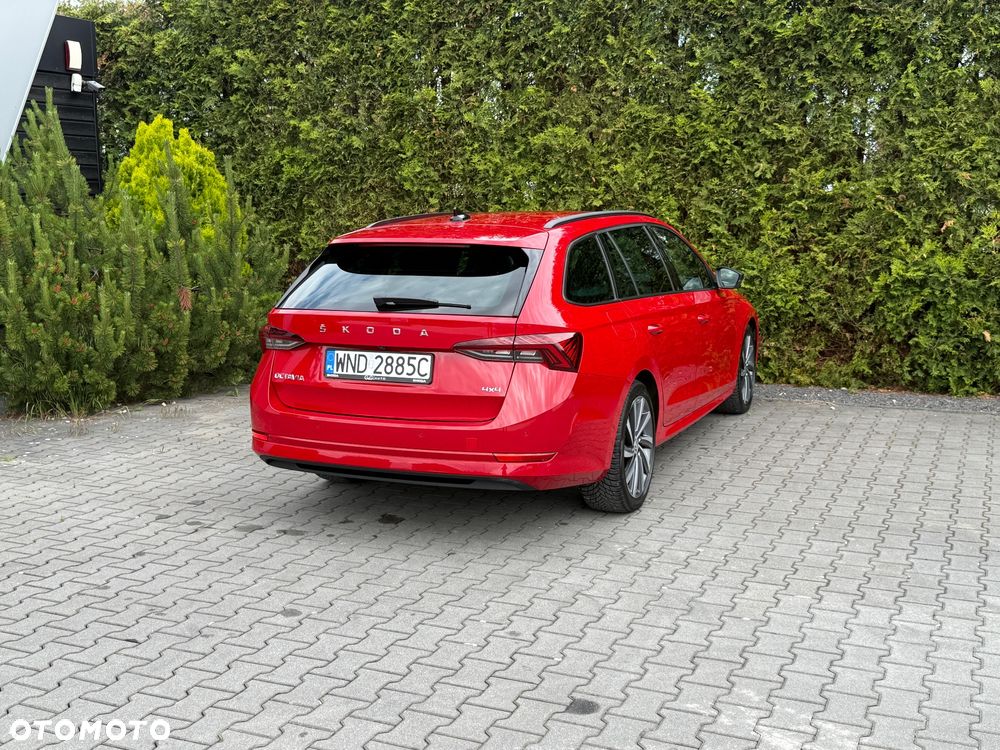 Skoda Octavia 2.0 TDI 4x4 Sportline DSG - 4