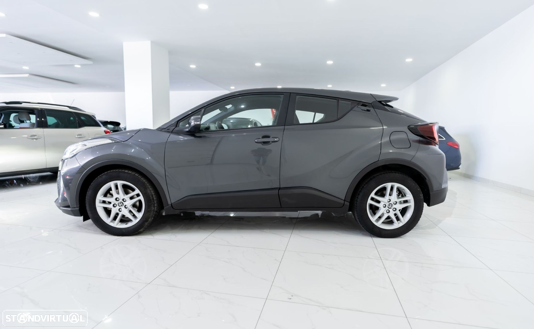 Toyota C-HR 1.8 Hybrid Comfort - 4