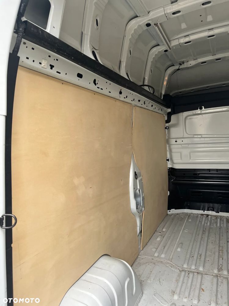 Renault Traffic 2.0 150KM L2H2 - 14