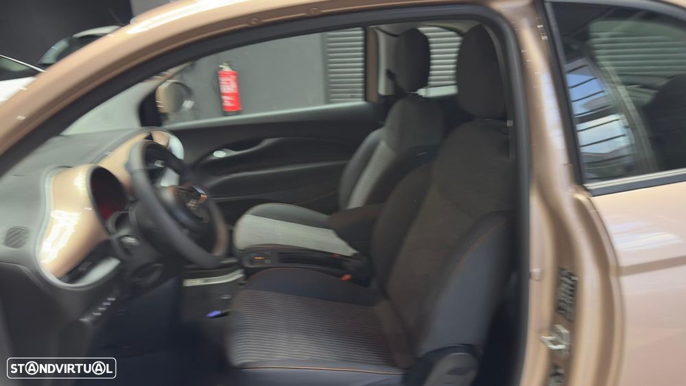 Fiat 500e 3 + 1 23,8kWh Icon - 48