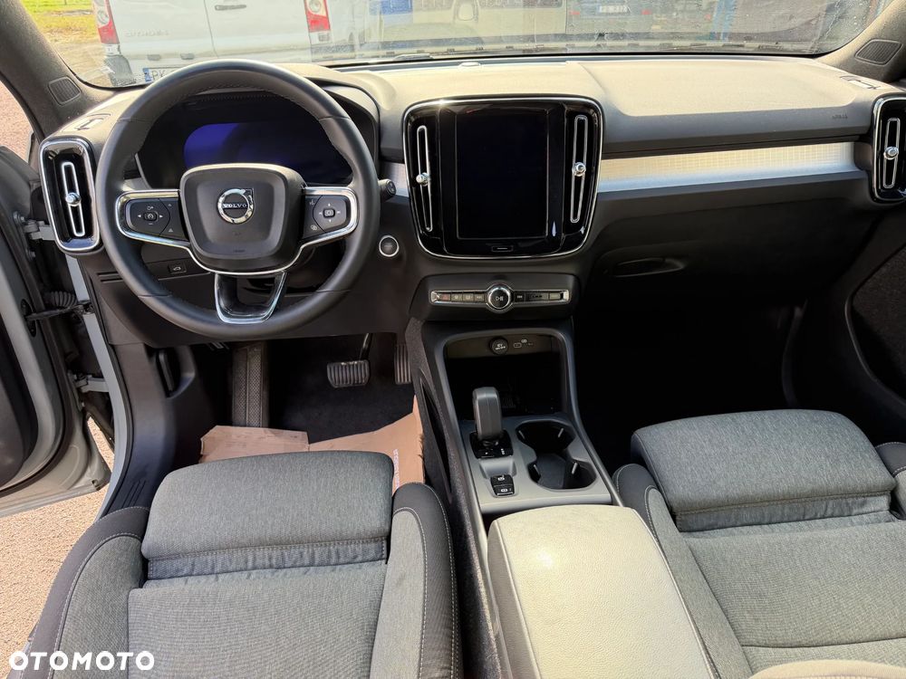 Volvo XC 40 - 8