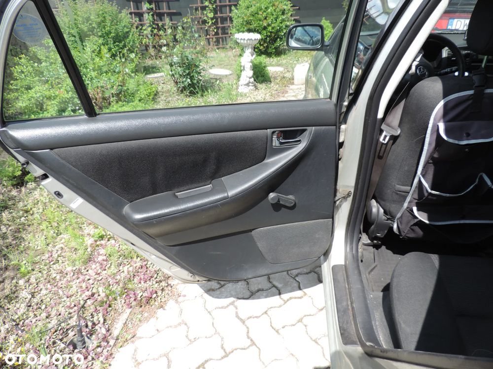 Toyota Corolla 1.4 D-4D Terra - 9