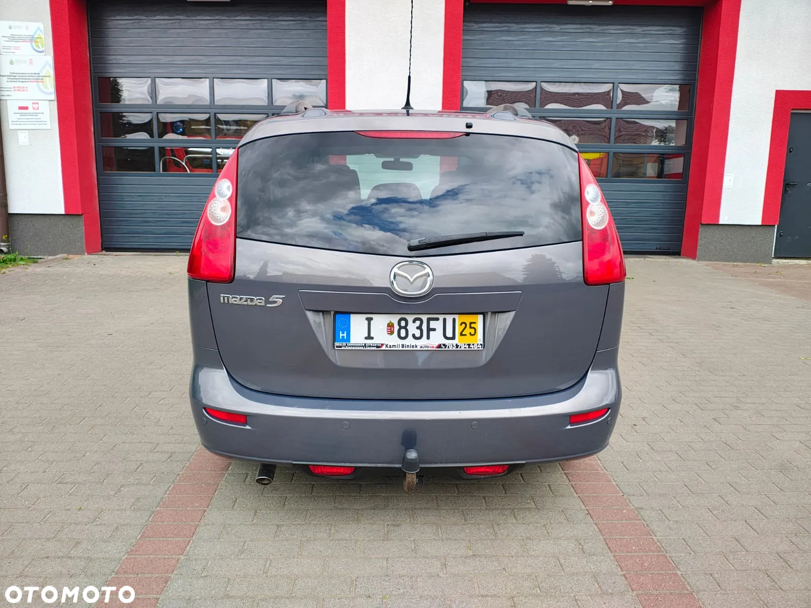Mazda 5 - 19
