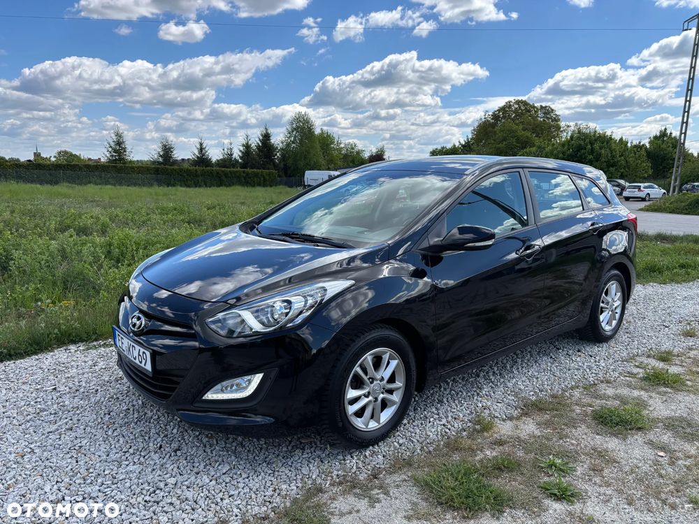 Hyundai i30 Kombi 1.6 CRDI Select - 12