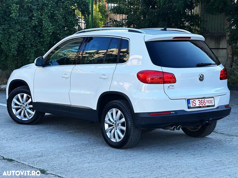 Volkswagen Tiguan 2.0 TDI DPF 4Motion BlueMotion Technology DSG Sport & Style - 4