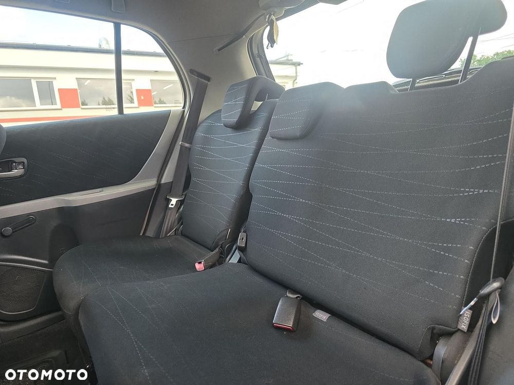 Toyota Yaris 1.3 Luna A/C - 15