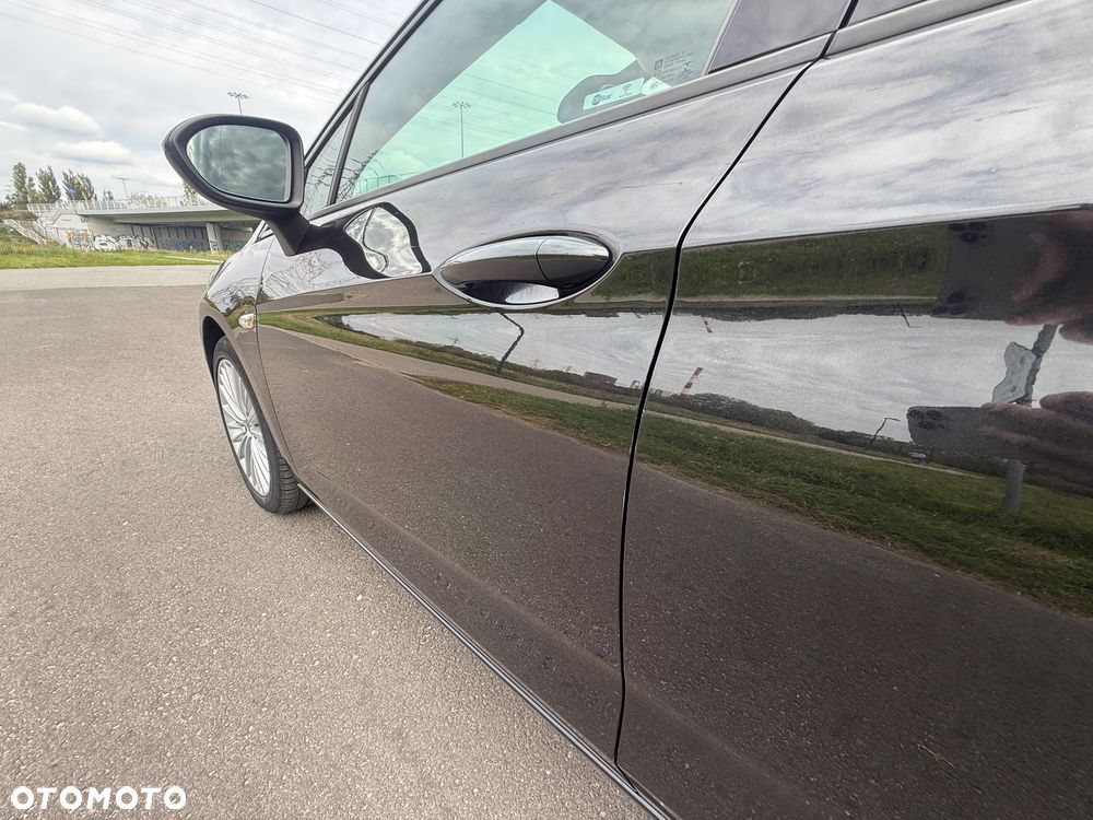 Opel Astra 1.6 CDTI Elite S&S - 19