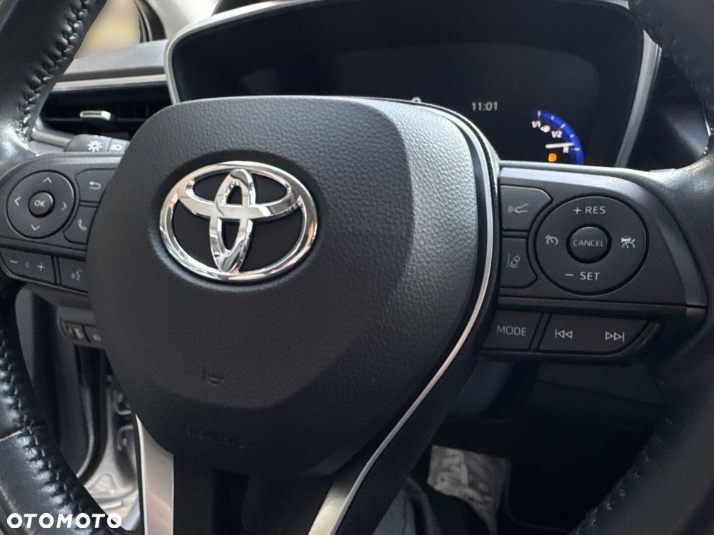 Toyota Corolla 1.8 Hybrid Comfort - 28