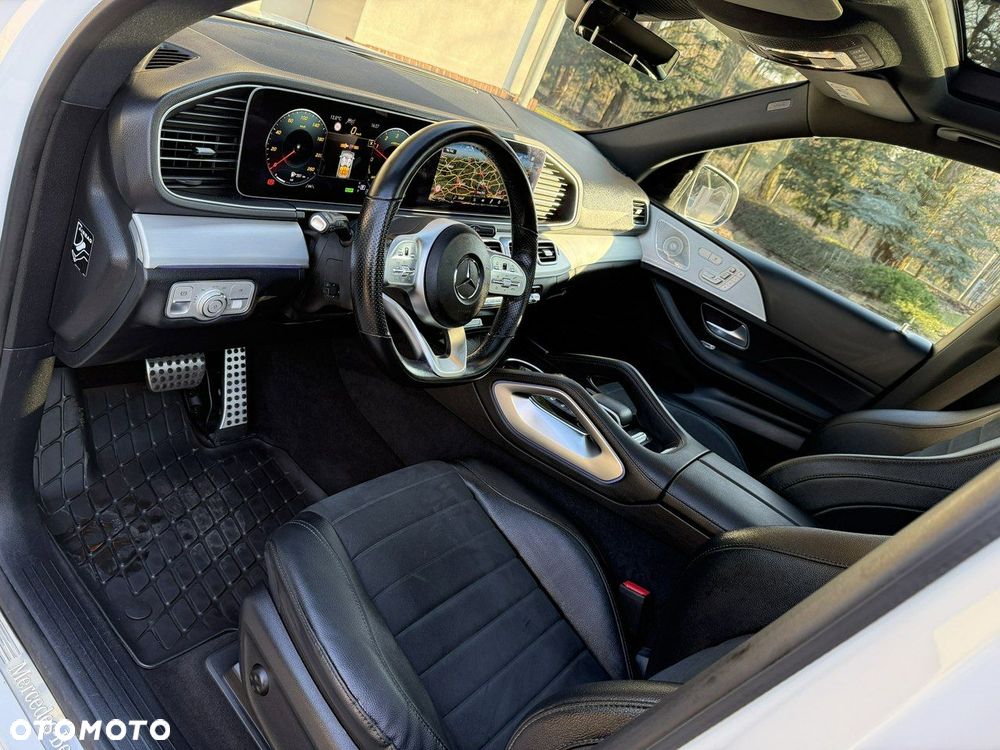 Mercedes-Benz GLE - 11