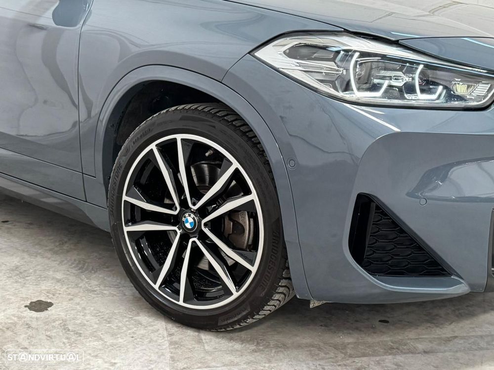 BMW X2 25 e xDrive Pack 50 anos M - 18
