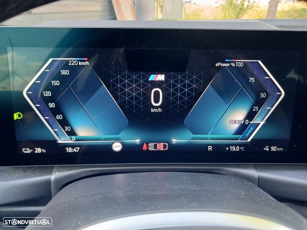 BMW i4 eDrive35 Pack Desportivo M - 14