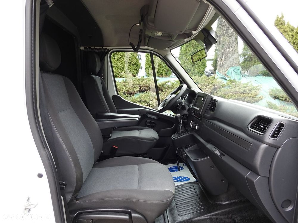Renault MASTER PLANDEKA 10 PALET WEBASTO TEMPOMAT NAWIGACJA KLIMATYZACJA LEDY PNEUMATYKA  165KM - 34
