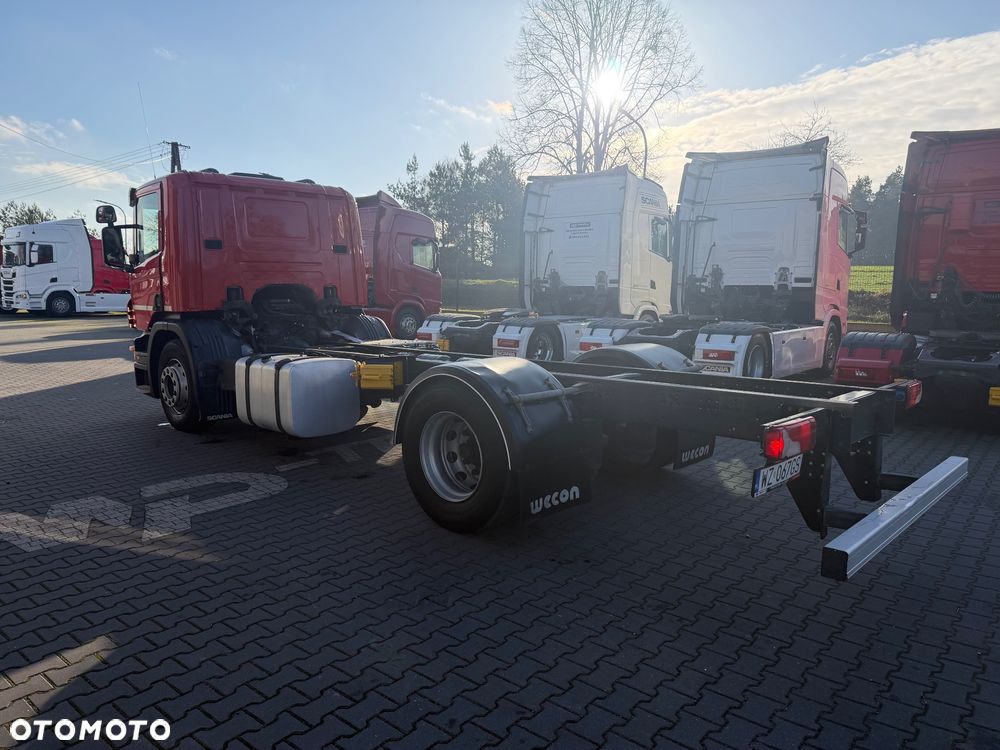 Scania P250 przód na poduszce zadbana - 4