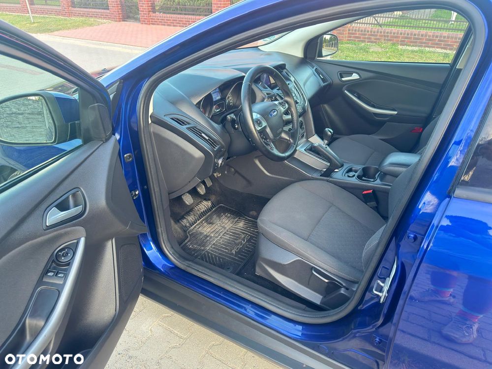 Ford Focus SW 1.6 TDCi Trend - 13